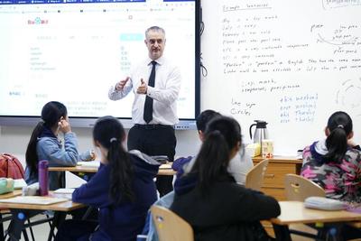 青島中學(xué)課程新產(chǎn)品發(fā)布,全兼容學(xué)生升學(xué)需求